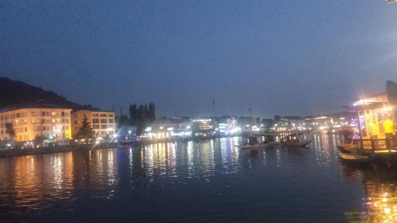 Apartmán Island Srīnagar Exteriér fotografie
